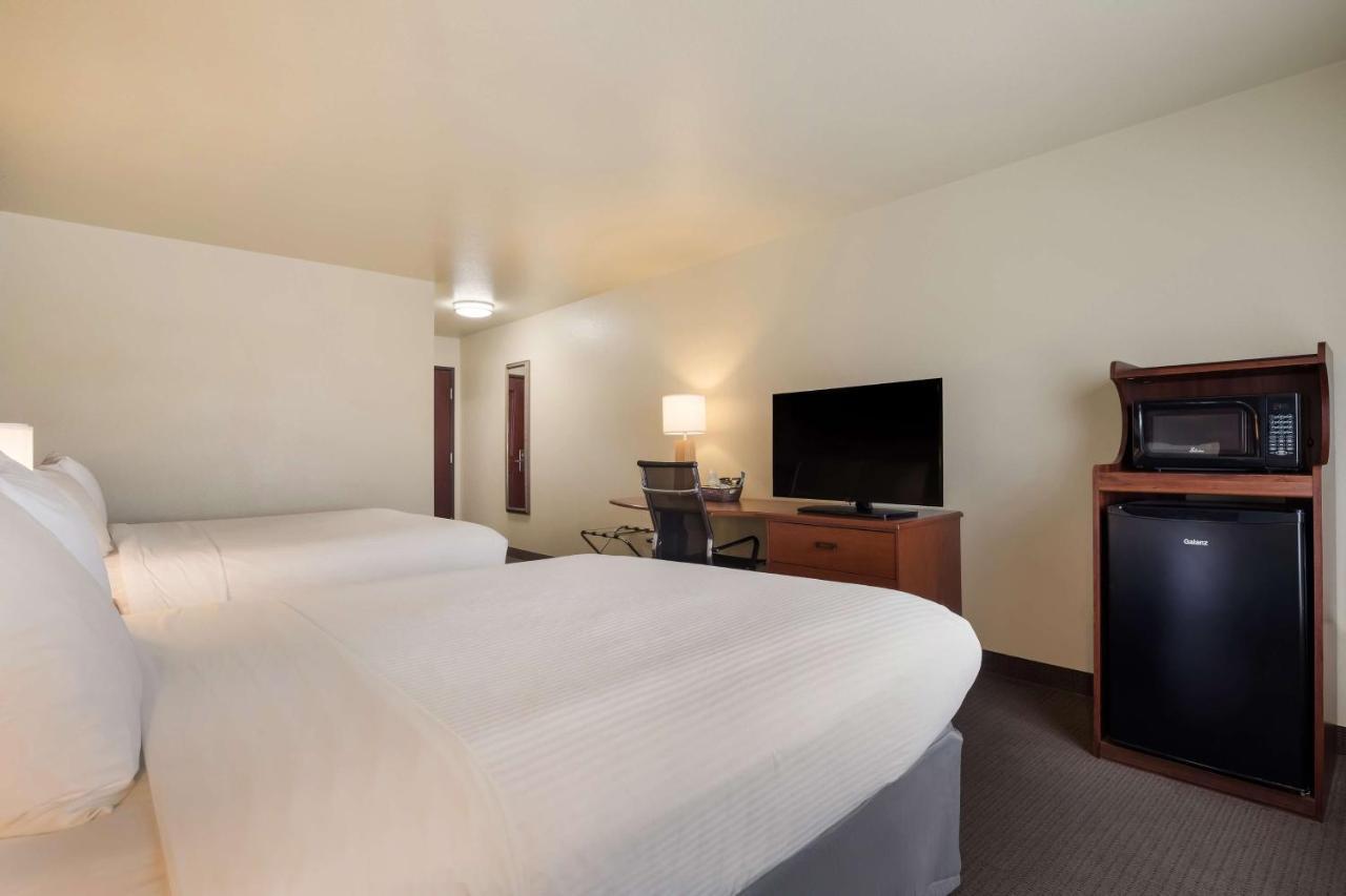 Best Western Coffeyville Central Business District Inn And Suites Exterior foto